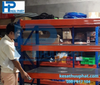 Kệ Trung Tải 24