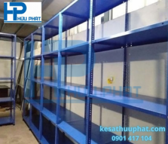 KỆ SẮT V LỖ MÀU XANH 46