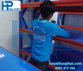 KỆ TRUNG TẢI 71