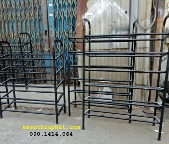 Kệ sắt để giày dép - KG02