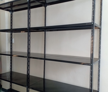 KỆ SẮT V LỖ 39