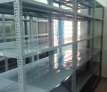 KỆ SẮT V LỖ 04
