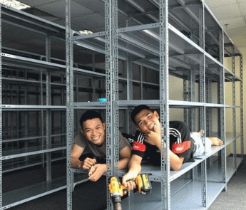KỆ SẮT V LỖ 02