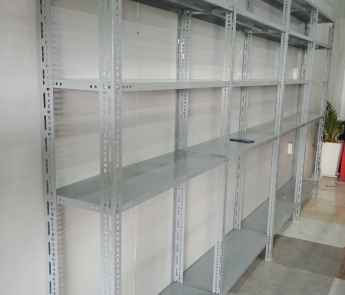 KỆ SẮT V LỖ LẮP GHÉP 23