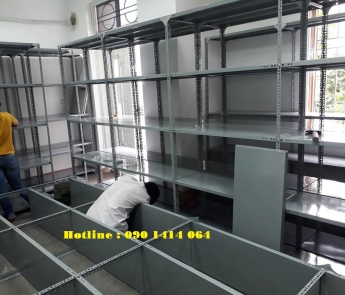 KỆ SẮT V LỖ 35