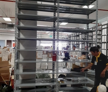 KỆ SẮT V LỖ 27