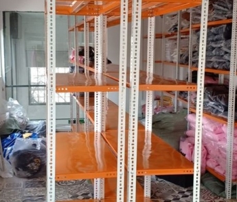 KỆ SẮT V LỖ - TRẮNG CAM 30