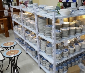 Kệ trưng bày sản phẩm - TB03