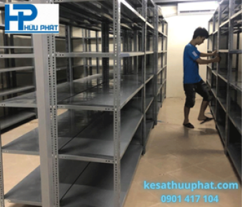 KỆ SẮT V LỖ 03
