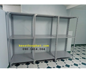 kệ v lỗ 71