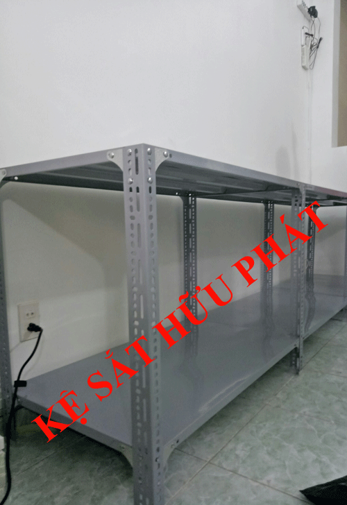 kệ để hàng bằng sắt