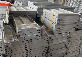Mua kệ sắt giá sỉ tại TpHCM giá tốt, chất lượng cao